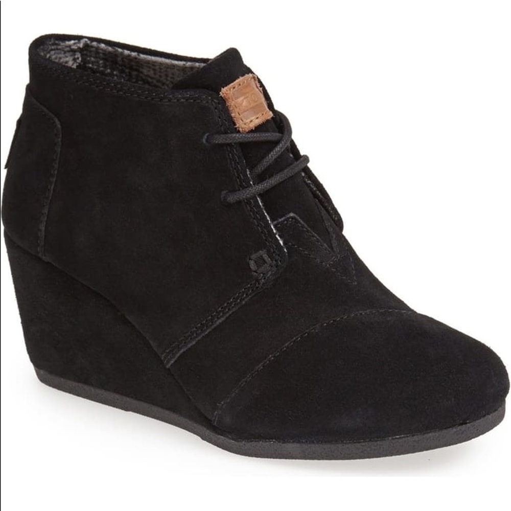 Toms black desert wedge